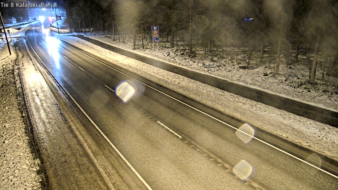 Weather Camera Image Väg 8 Kalajoki, Rahja, Kalajoki, Pohjois-Pohjanmaa