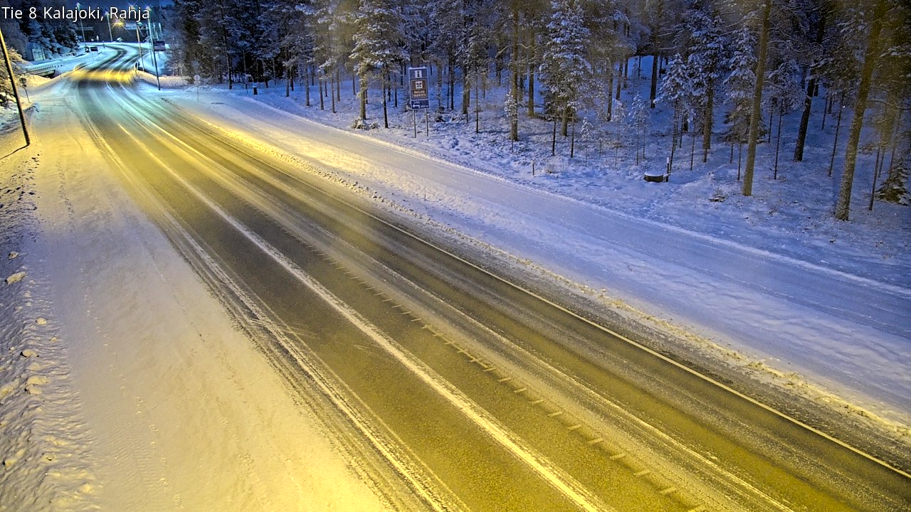 Weather Camera Image Väg 8 Kalajoki, Rahja, Kalajoki, Pohjois-Pohjanmaa