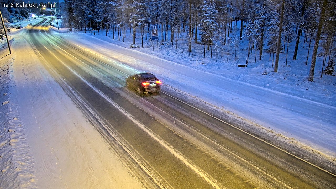 Weather Camera Image Väg 8 Kalajoki, Rahja, Kalajoki, Pohjois-Pohjanmaa