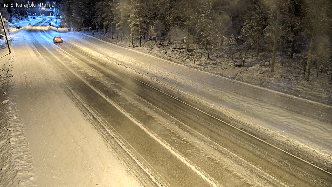 Weather Camera Image Väg 8 Kalajoki, Rahja, Kalajoki, Pohjois-Pohjanmaa