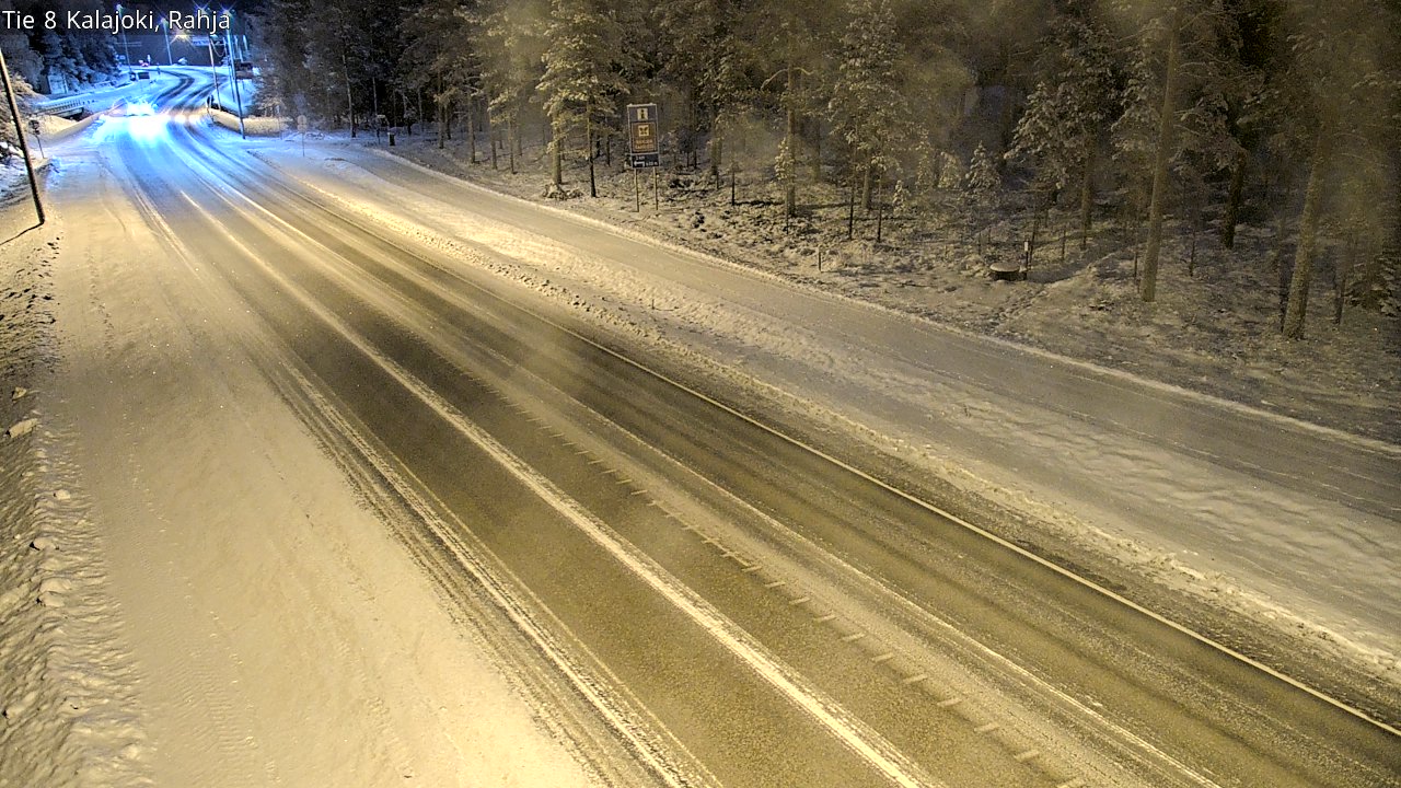 Weather Camera Image Väg 8 Kalajoki, Rahja, Kalajoki, Pohjois-Pohjanmaa