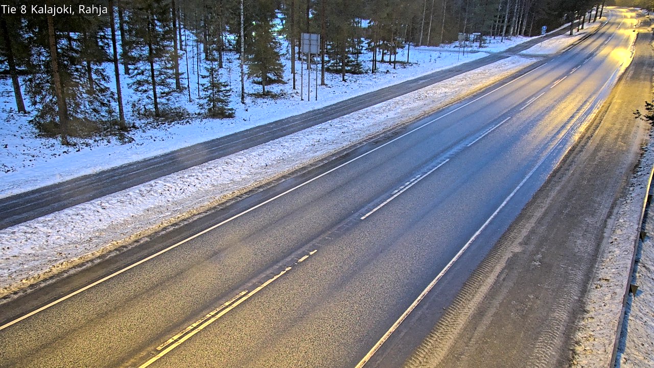 Weather Camera Image Väg 8 Kalajoki, Rahja, Kalajoki, Pohjois-Pohjanmaa