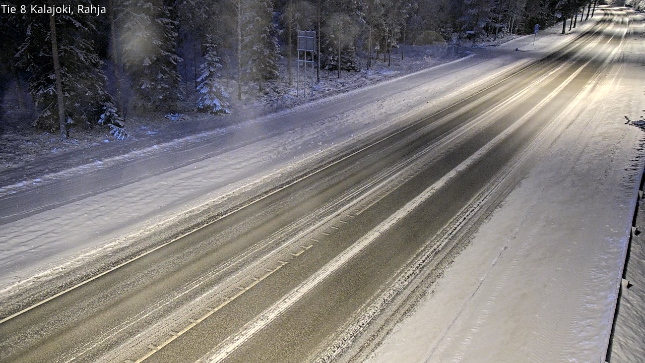 Weather Camera Image Väg 8 Kalajoki, Rahja, Kalajoki, Pohjois-Pohjanmaa