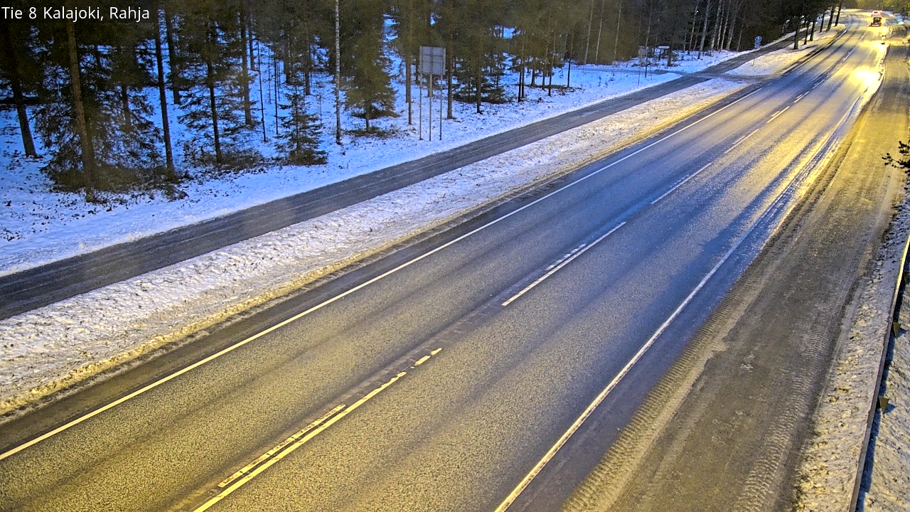 Weather Camera Image Väg 8 Kalajoki, Rahja, Kalajoki, Pohjois-Pohjanmaa