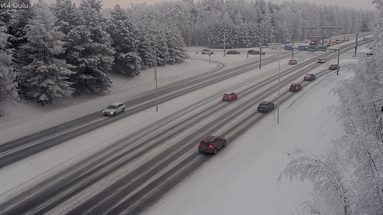 Weather Camera Image Road 4 Oulu, Oulu, Pohjois-Pohjanmaa