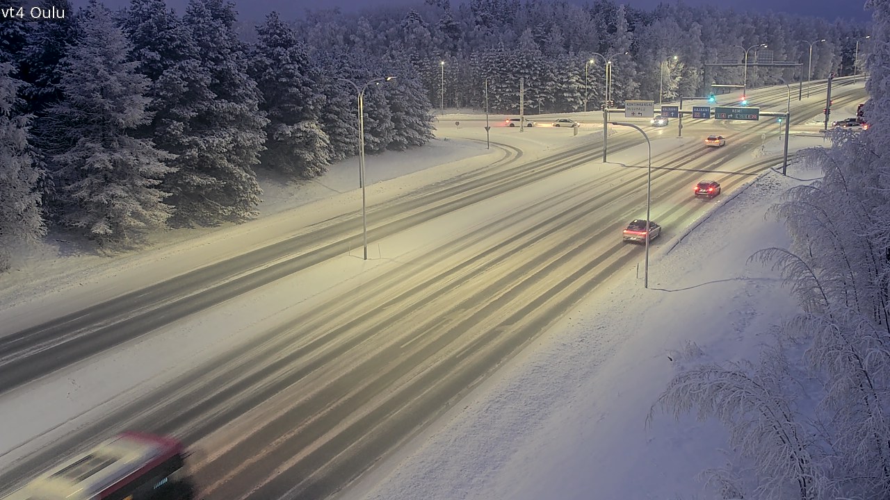 Weather Camera Image Road 4 Oulu, Oulu, Pohjois-Pohjanmaa