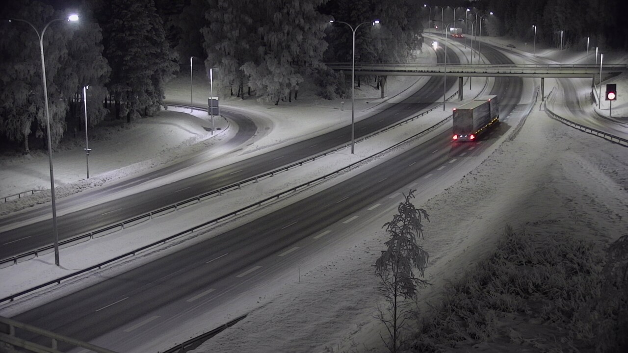 Weather Camera Image Väg 4 Uleåborg, Laanila, Oulu, Pohjois-Pohjanmaa