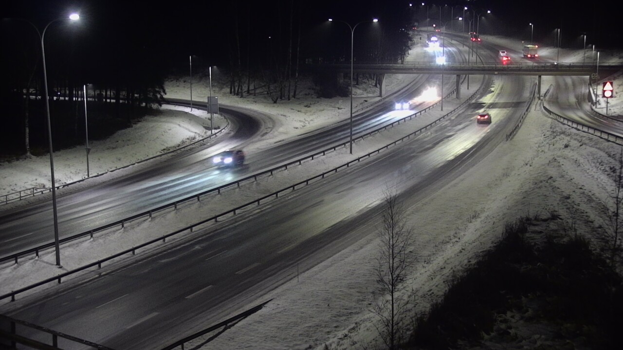 Weather Camera Image Väg 4 Uleåborg, Laanila, Oulu, Pohjois-Pohjanmaa