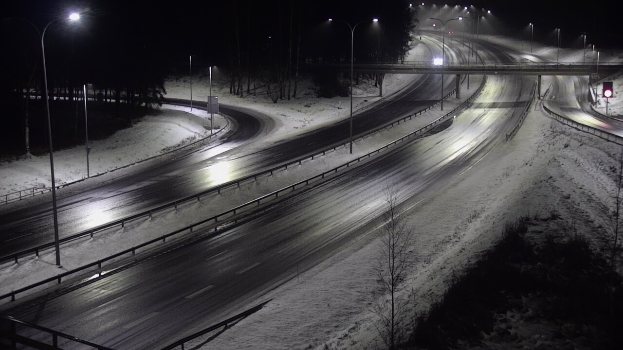 Weather Camera Image Väg 4 Uleåborg, Laanila, Oulu, Pohjois-Pohjanmaa