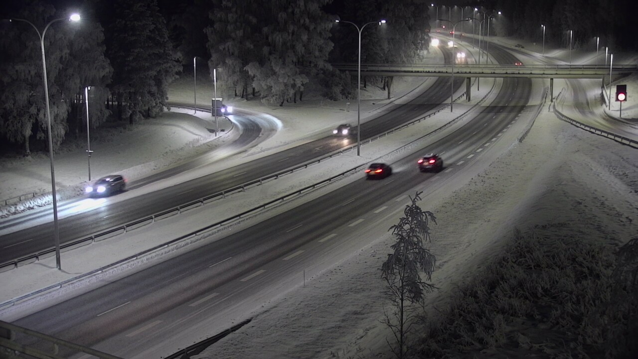 Weather Camera Image Väg 4 Uleåborg, Laanila, Oulu, Pohjois-Pohjanmaa