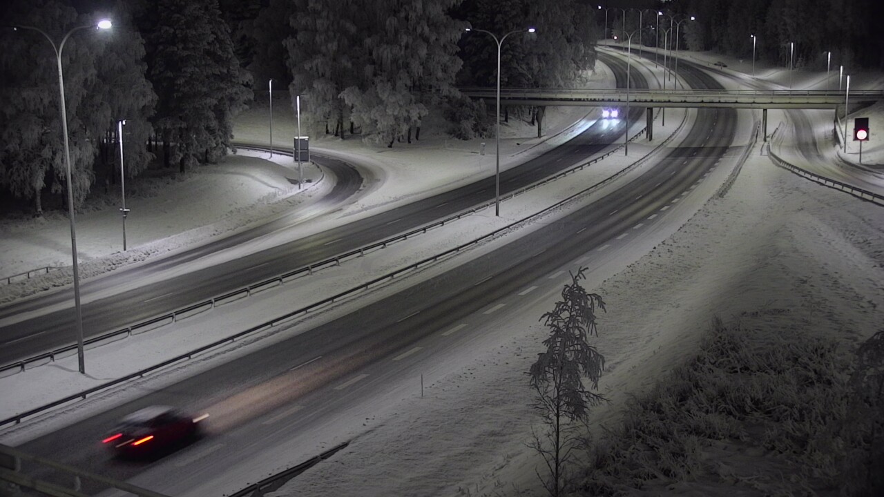 Weather Camera Image Road 4 Oulu, Laanila, Oulu, Pohjois-Pohjanmaa