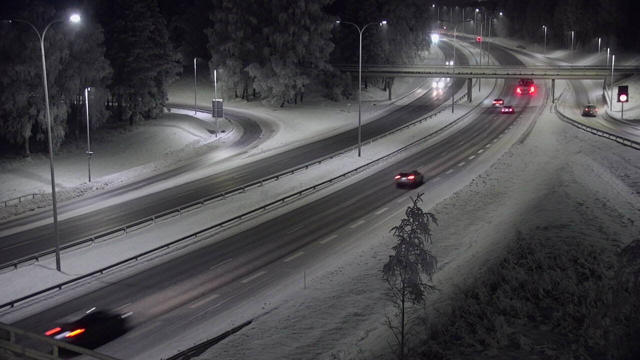 Weather Camera Image Väg 4 Uleåborg, Laanila, Oulu, Pohjois-Pohjanmaa