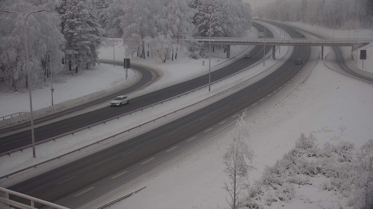 Weather Camera Image Väg 4 Uleåborg, Laanila, Oulu, Pohjois-Pohjanmaa