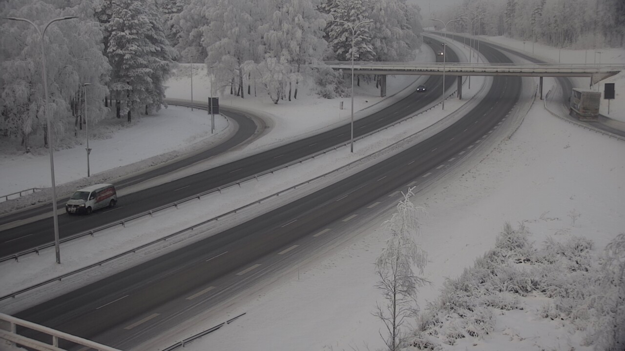 Weather Camera Image Väg 4 Uleåborg, Laanila, Oulu, Pohjois-Pohjanmaa