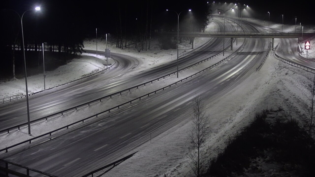 Weather Camera Image Väg 4 Uleåborg, Laanila, Oulu, Pohjois-Pohjanmaa