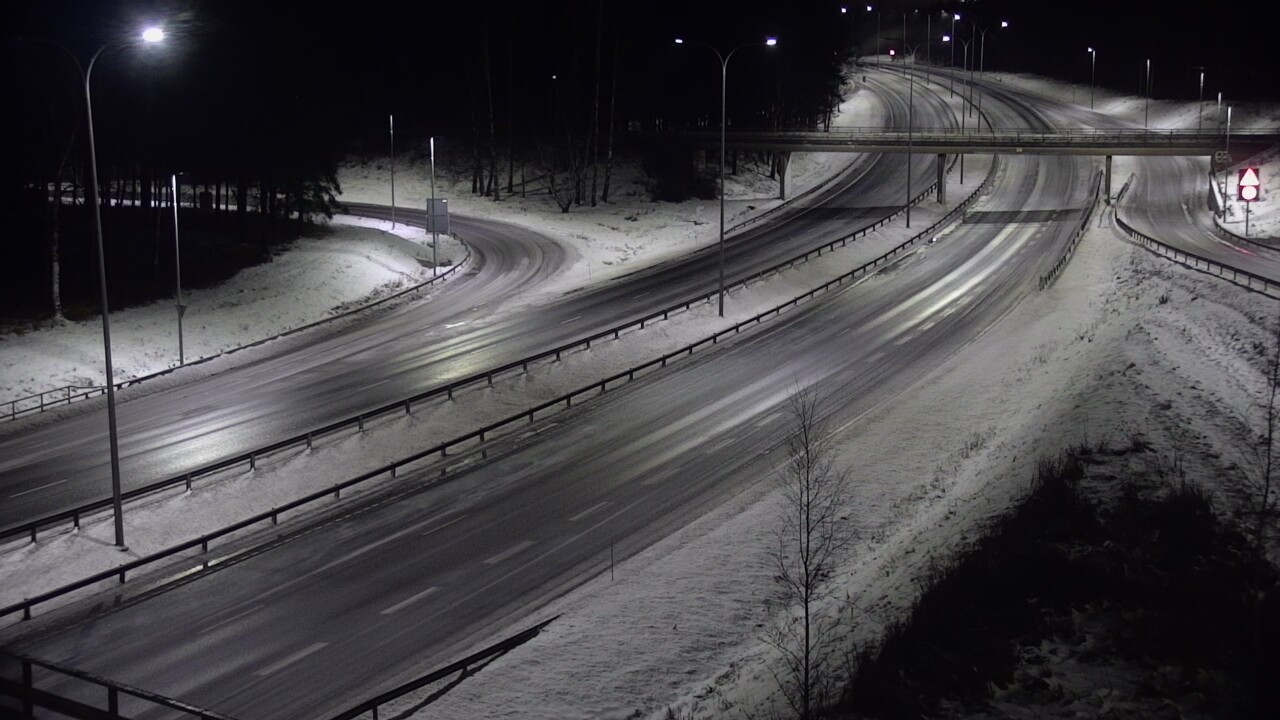 Weather Camera Image Väg 4 Uleåborg, Laanila, Oulu, Pohjois-Pohjanmaa