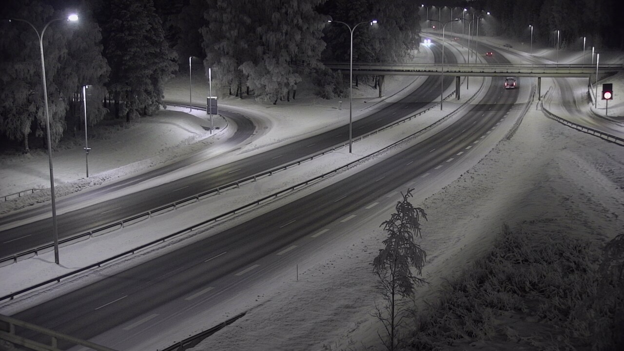 Weather Camera Image Väg 4 Uleåborg, Laanila, Oulu, Pohjois-Pohjanmaa