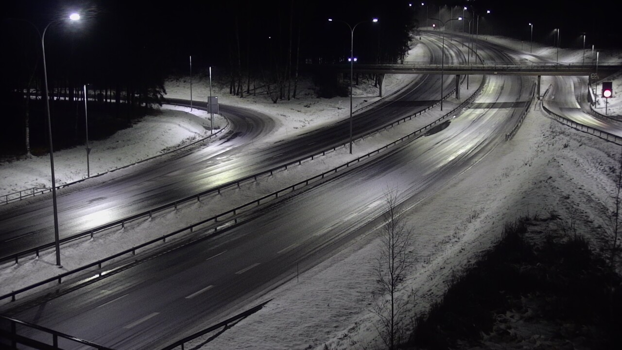 Weather Camera Image Väg 4 Uleåborg, Laanila, Oulu, Pohjois-Pohjanmaa