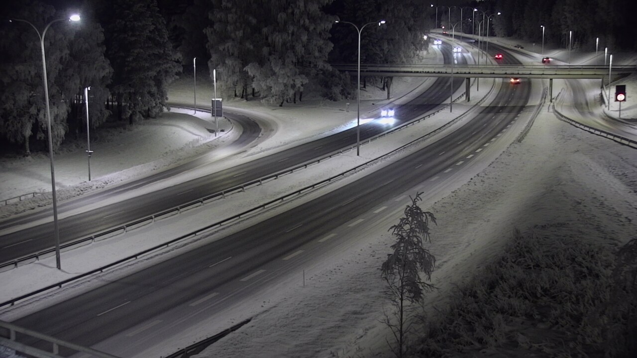 Weather Camera Image Väg 4 Uleåborg, Laanila, Oulu, Pohjois-Pohjanmaa