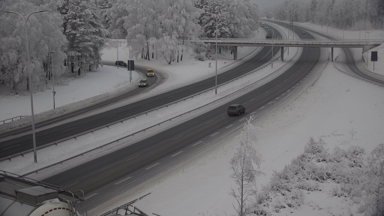 Weather Camera Image Väg 4 Uleåborg, Laanila, Oulu, Pohjois-Pohjanmaa