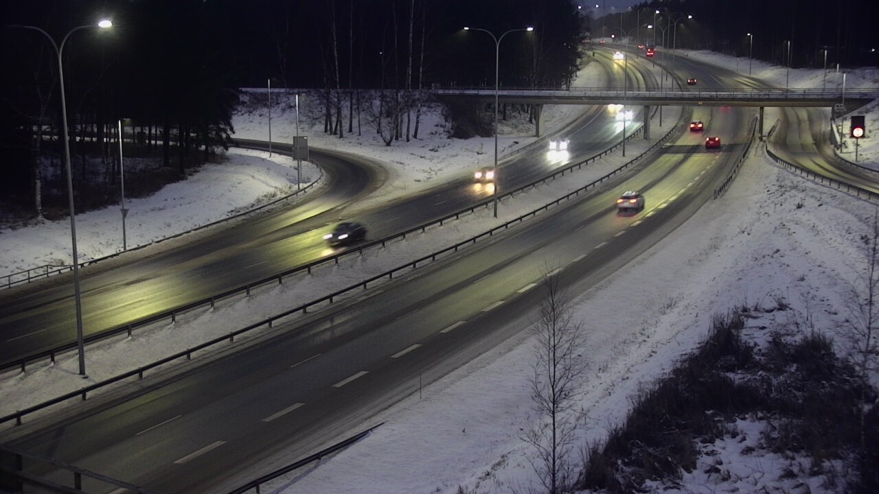 Weather Camera Image Väg 4 Uleåborg, Laanila, Oulu, Pohjois-Pohjanmaa