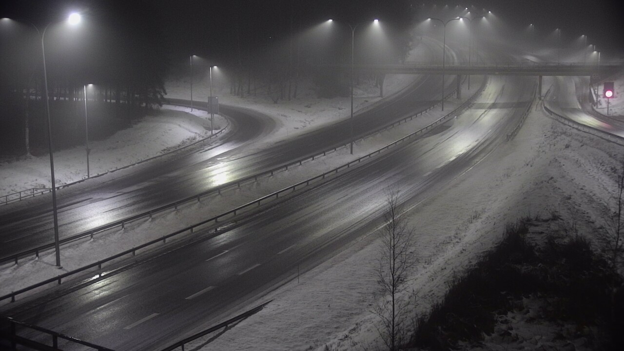 Weather Camera Image Väg 4 Uleåborg, Laanila, Oulu, Pohjois-Pohjanmaa