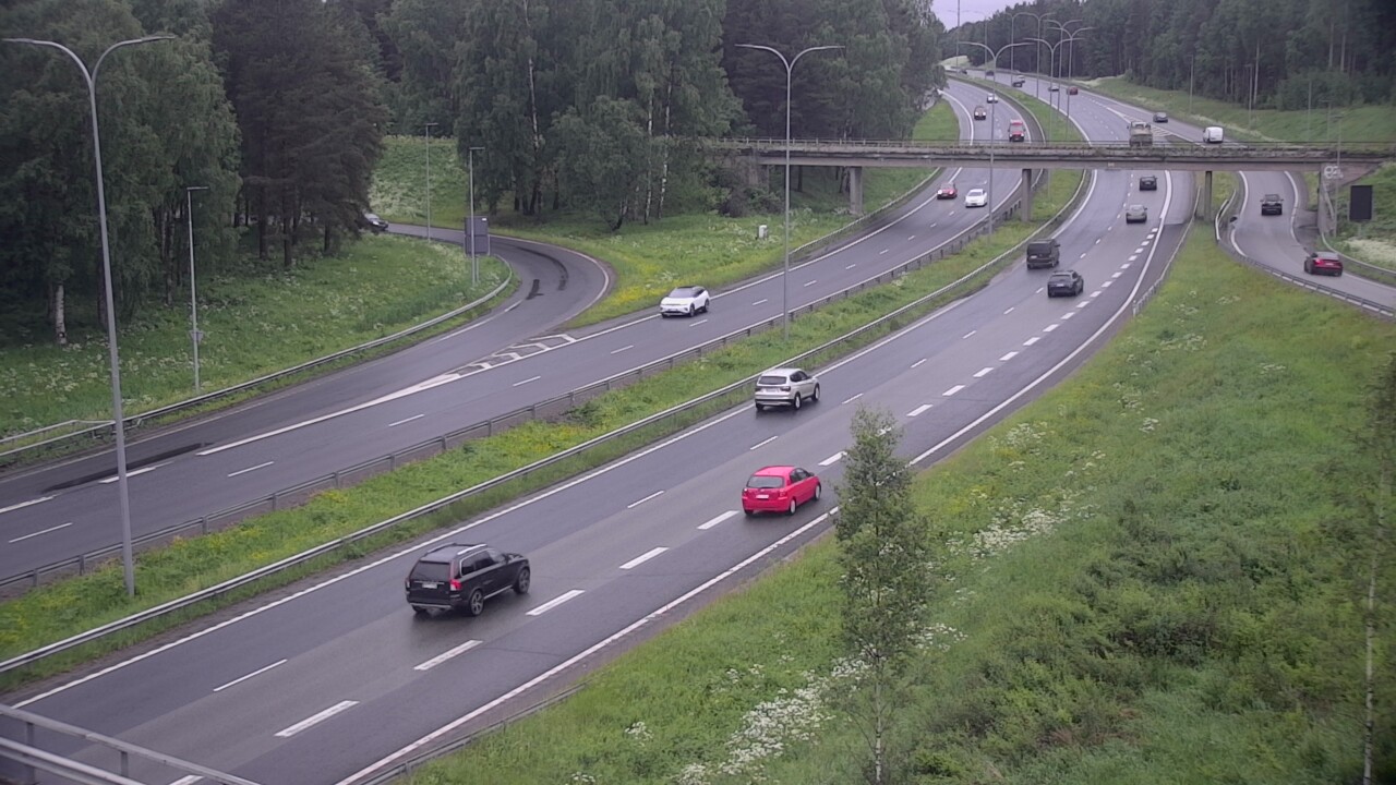Weather Camera Image Väg 4 Uleåborg, Laanila, Oulu, Pohjois-Pohjanmaa
