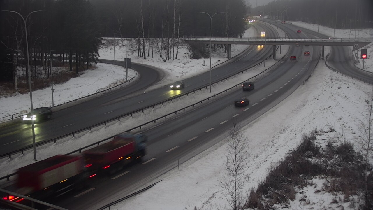 Weather Camera Image Väg 4 Uleåborg, Laanila, Oulu, Pohjois-Pohjanmaa