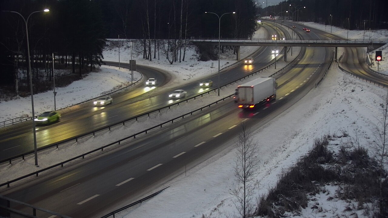 Weather Camera Image Väg 4 Uleåborg, Laanila, Oulu, Pohjois-Pohjanmaa