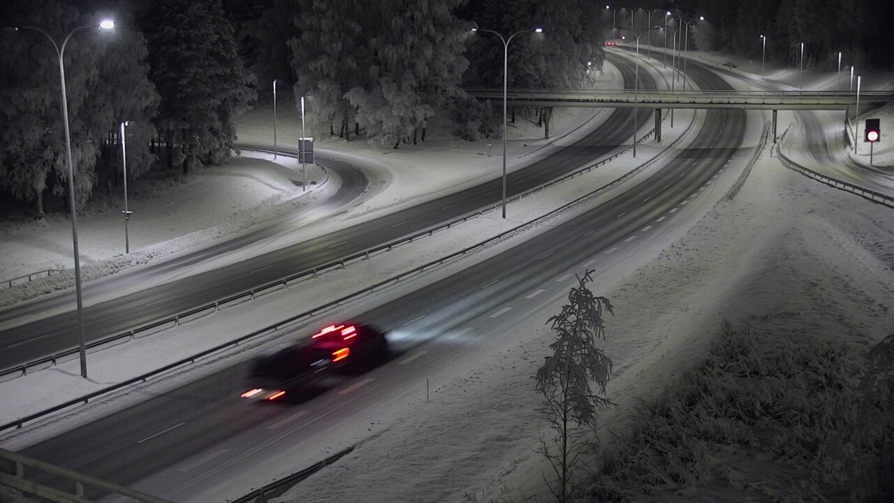 Weather Camera Image Väg 4 Uleåborg, Laanila, Oulu, Pohjois-Pohjanmaa
