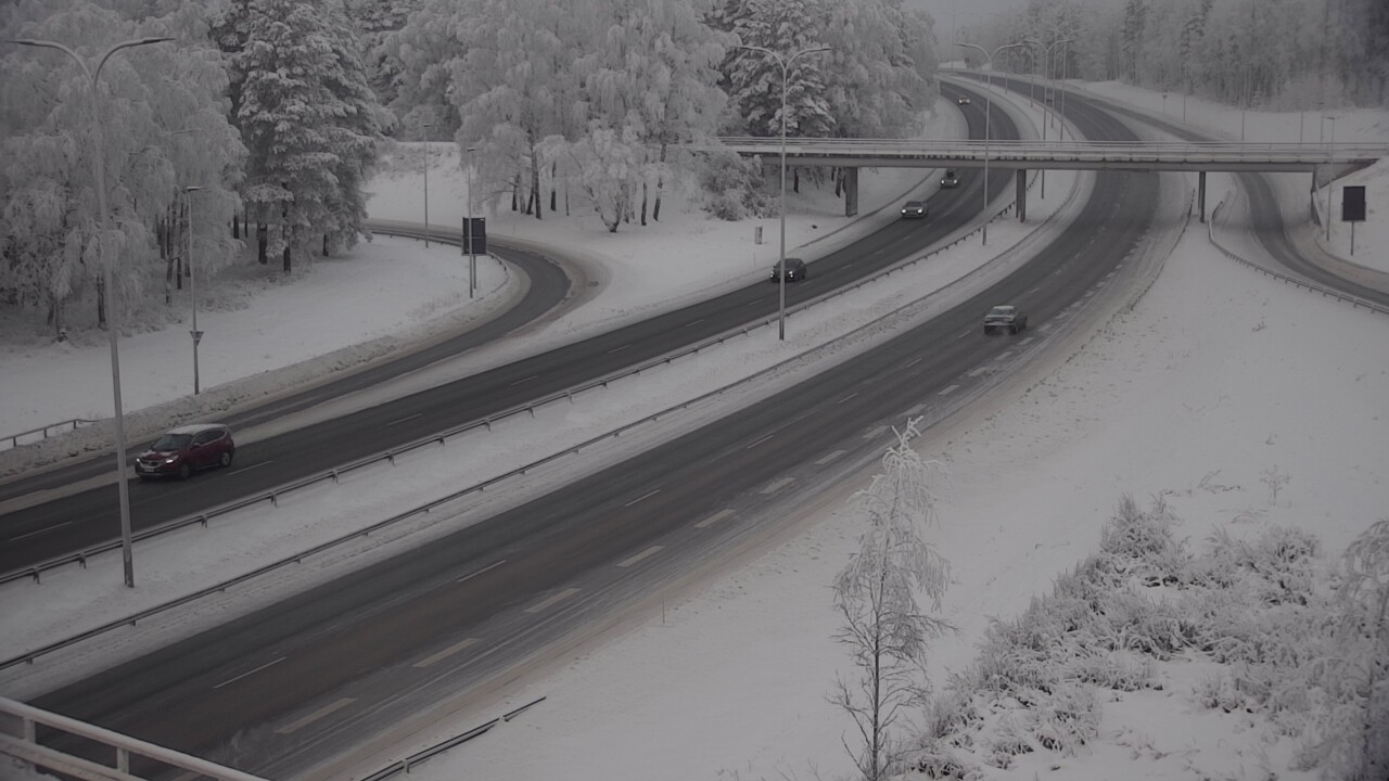 Weather Camera Image Väg 4 Uleåborg, Laanila, Oulu, Pohjois-Pohjanmaa