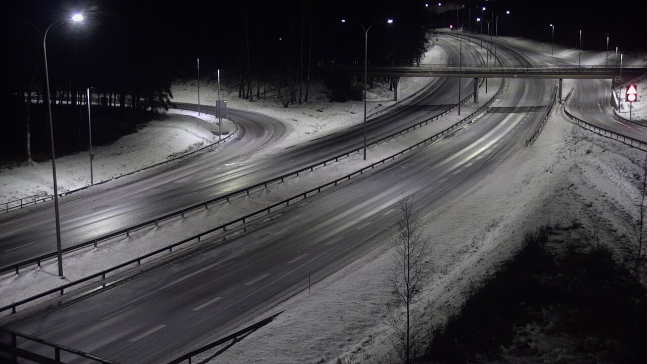 Weather Camera Image Väg 4 Uleåborg, Laanila, Oulu, Pohjois-Pohjanmaa