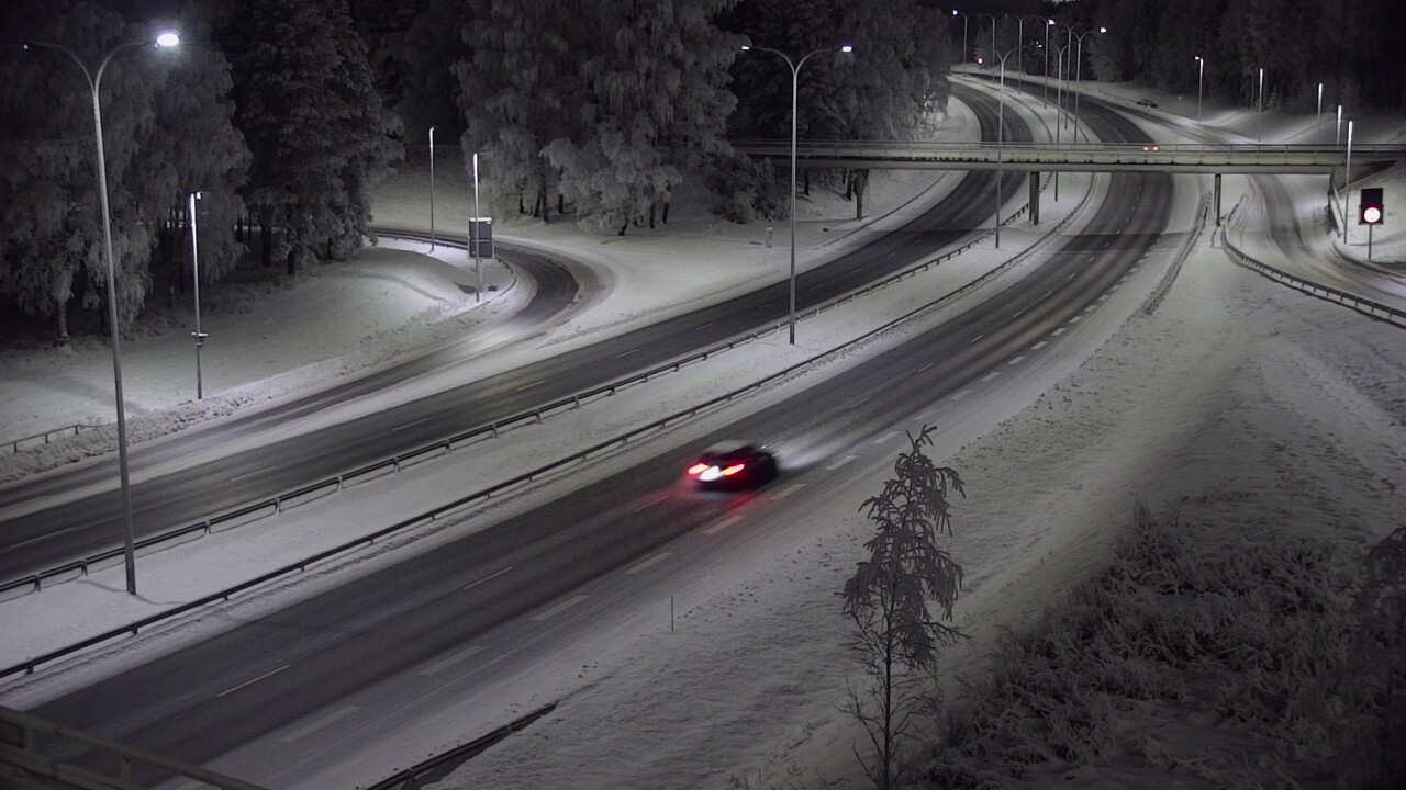 Weather Camera Image Road 4 Oulu, Laanila, Oulu, Pohjois-Pohjanmaa