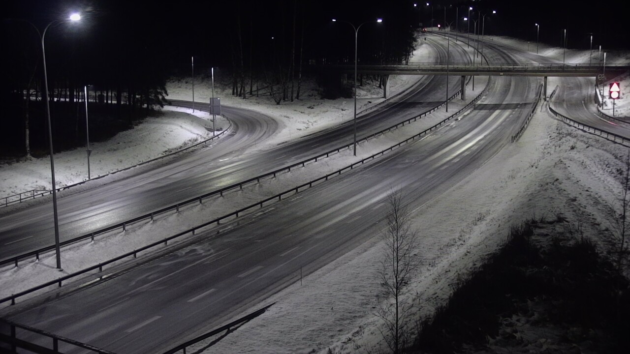 Weather Camera Image Väg 4 Uleåborg, Laanila, Oulu, Pohjois-Pohjanmaa