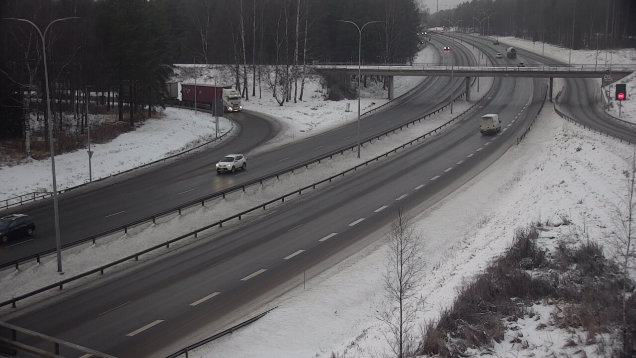 Weather Camera Image Väg 4 Uleåborg, Laanila, Oulu, Pohjois-Pohjanmaa