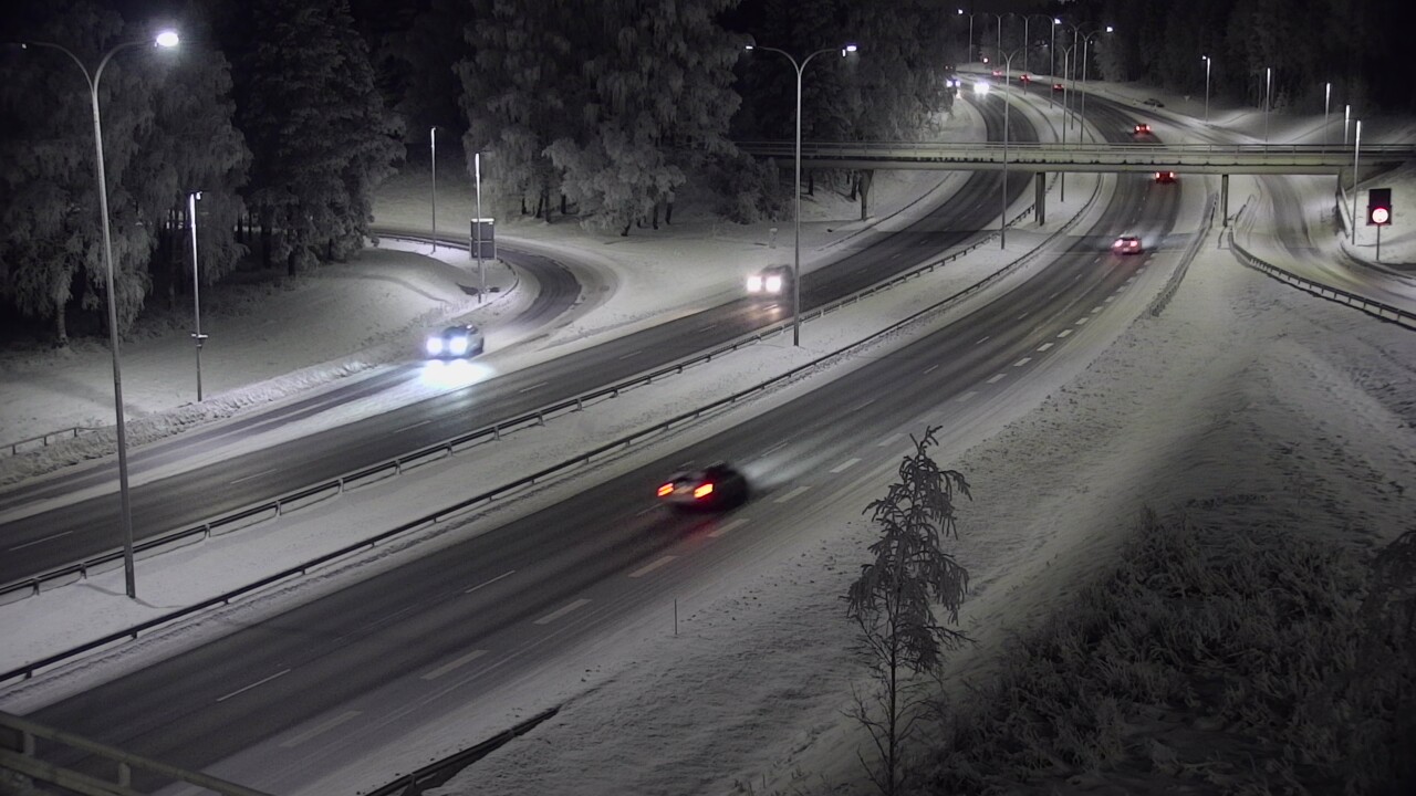 Weather Camera Image Väg 4 Uleåborg, Laanila, Oulu, Pohjois-Pohjanmaa