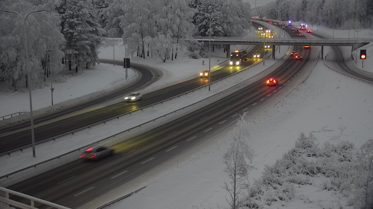 Weather Camera Image Väg 4 Uleåborg, Laanila, Oulu, Pohjois-Pohjanmaa