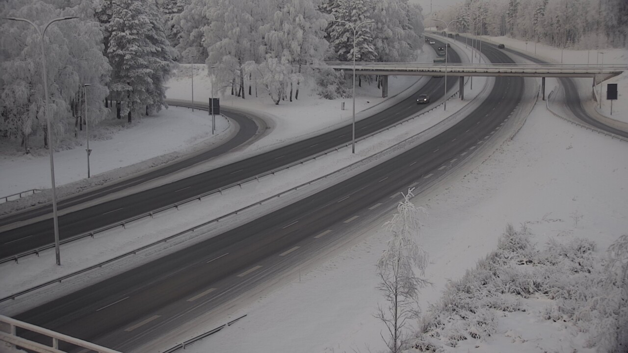 Weather Camera Image Väg 4 Uleåborg, Laanila, Oulu, Pohjois-Pohjanmaa