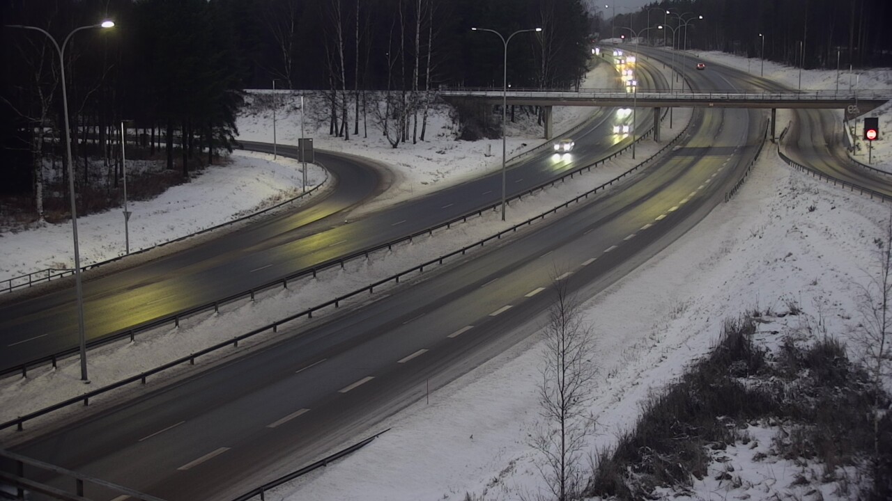 Weather Camera Image Väg 4 Uleåborg, Laanila, Oulu, Pohjois-Pohjanmaa