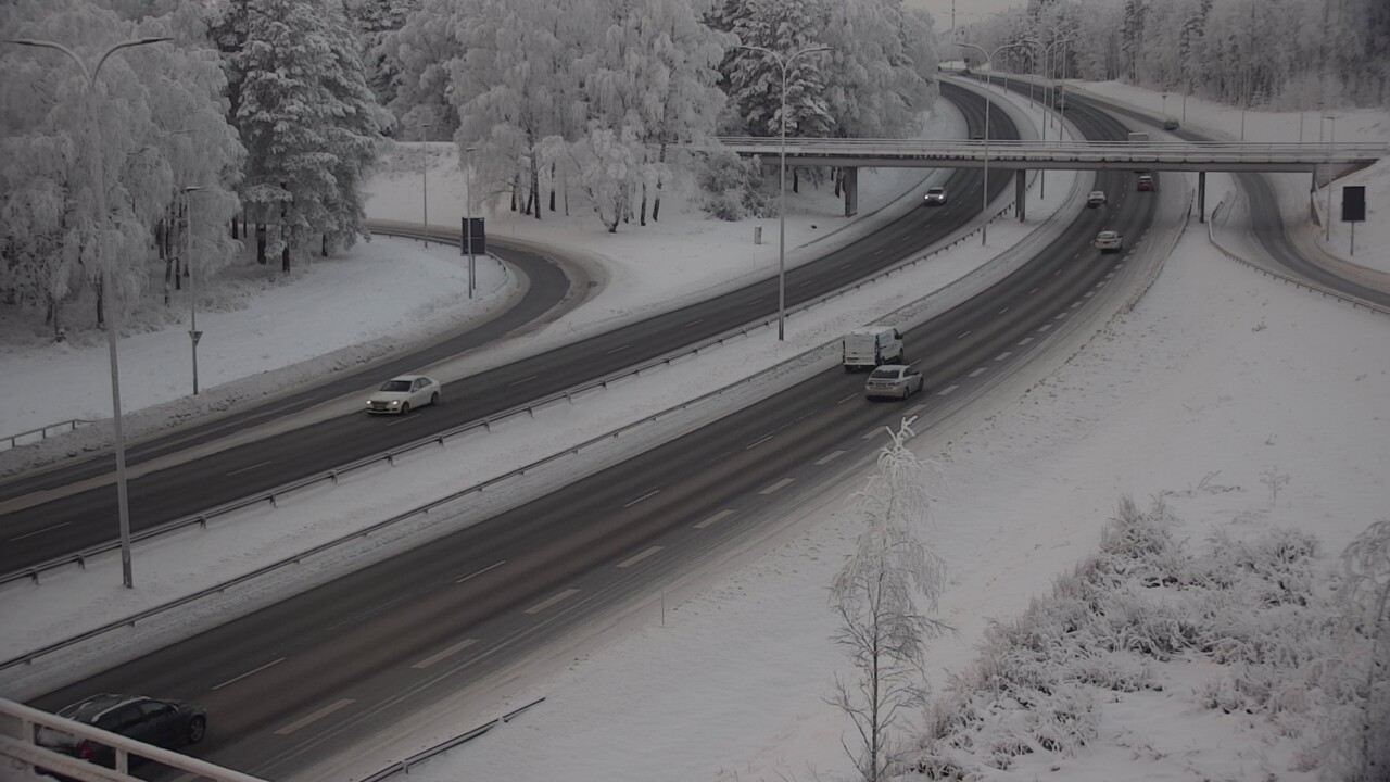 Weather Camera Image Väg 4 Uleåborg, Laanila, Oulu, Pohjois-Pohjanmaa