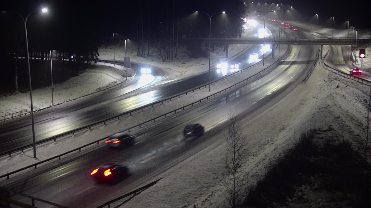 Weather Camera Image Väg 4 Uleåborg, Laanila, Oulu, Pohjois-Pohjanmaa