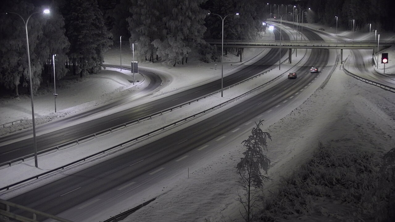 Weather Camera Image Väg 4 Uleåborg, Laanila, Oulu, Pohjois-Pohjanmaa