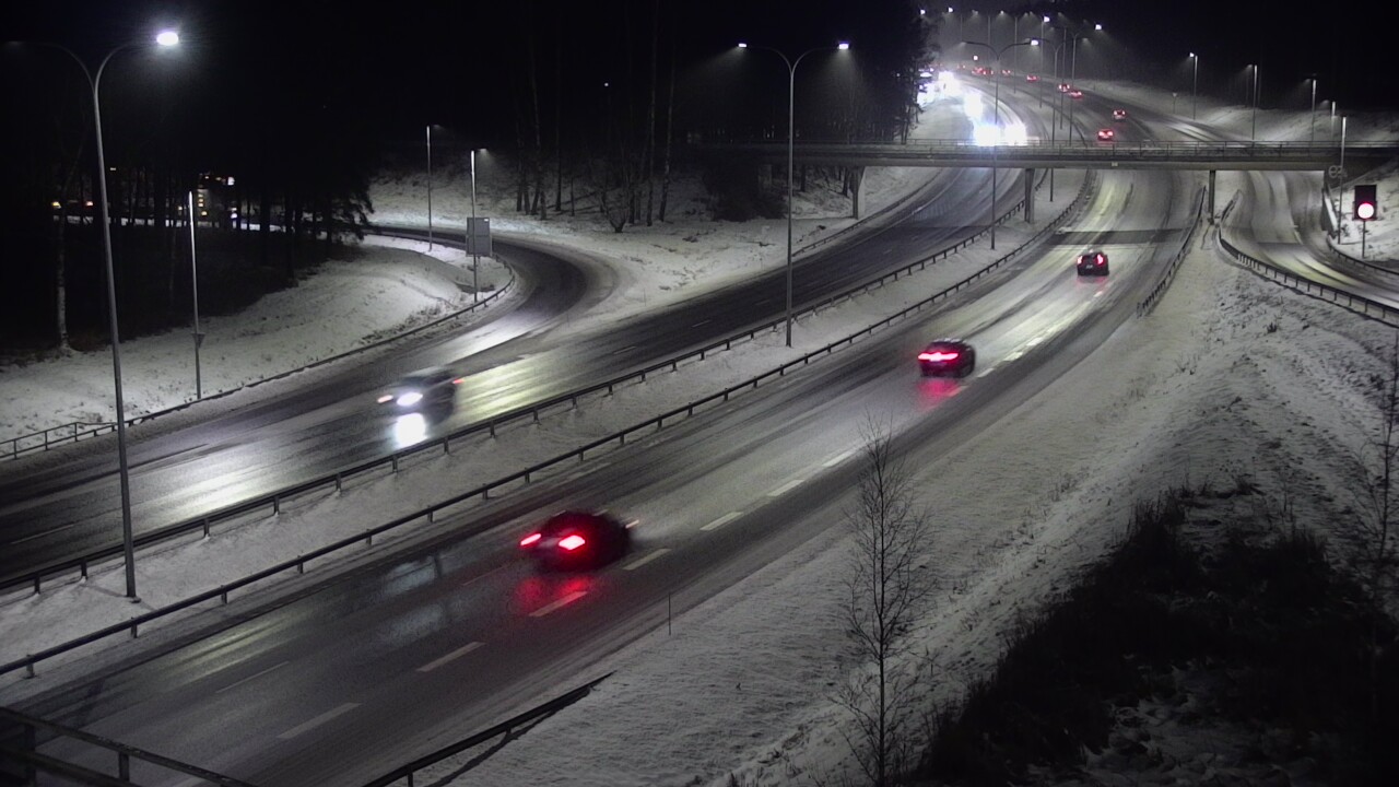 Weather Camera Image Väg 4 Uleåborg, Laanila, Oulu, Pohjois-Pohjanmaa