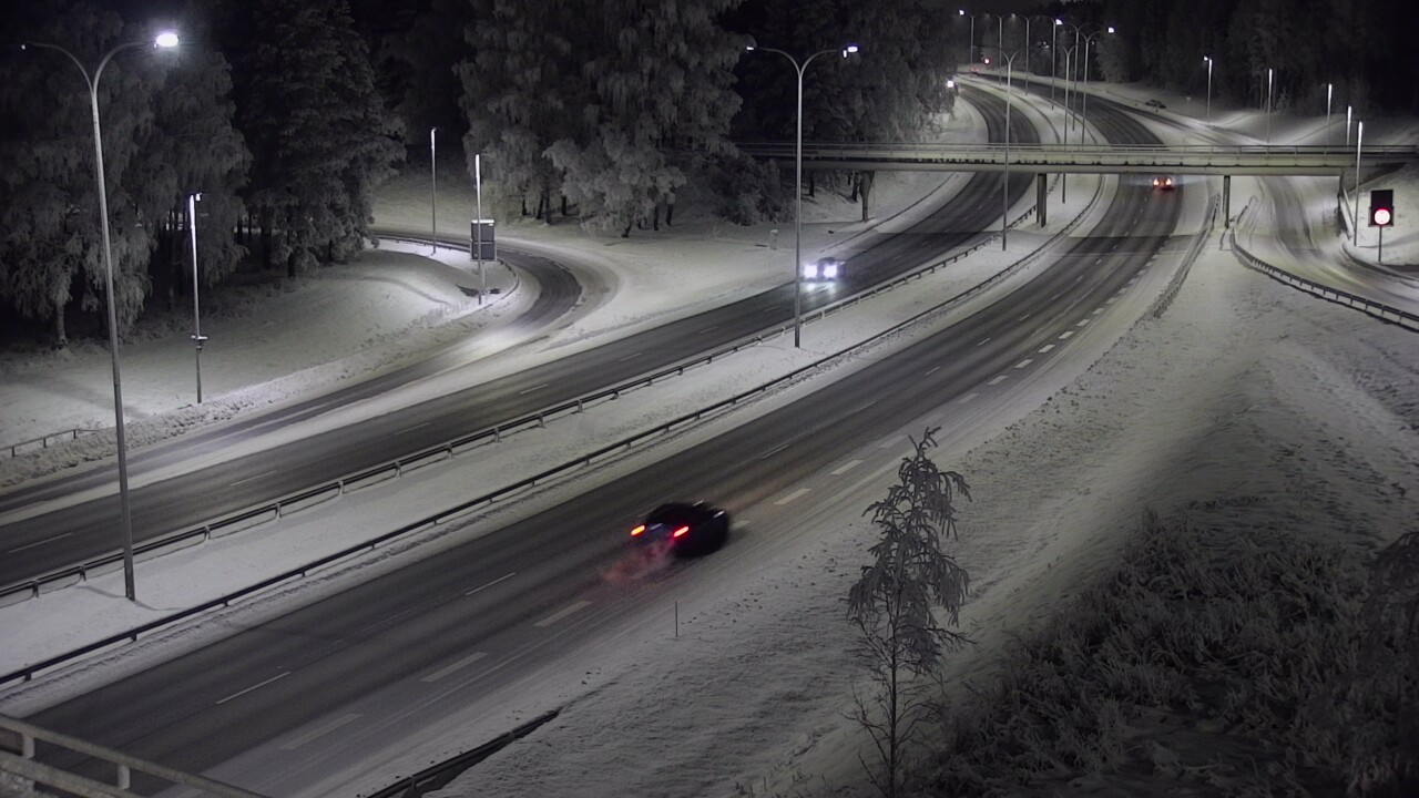 Weather Camera Image Väg 4 Uleåborg, Laanila, Oulu, Pohjois-Pohjanmaa