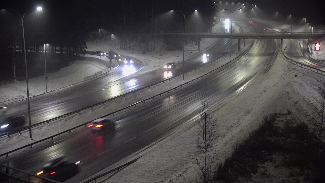 Weather Camera Image Väg 4 Uleåborg, Laanila, Oulu, Pohjois-Pohjanmaa