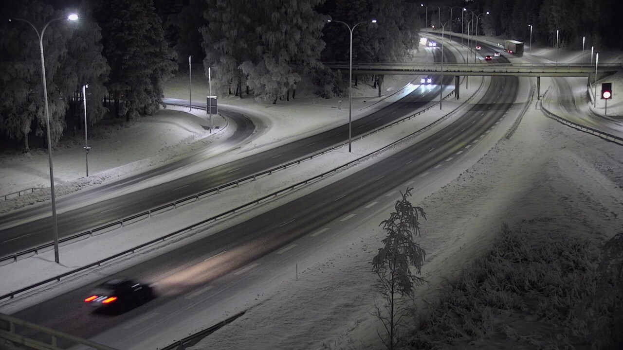 Weather Camera Image Väg 4 Uleåborg, Laanila, Oulu, Pohjois-Pohjanmaa