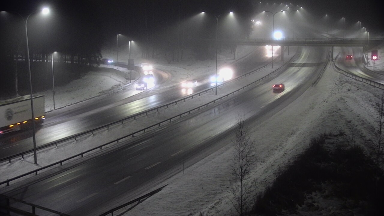 Weather Camera Image Väg 4 Uleåborg, Laanila, Oulu, Pohjois-Pohjanmaa