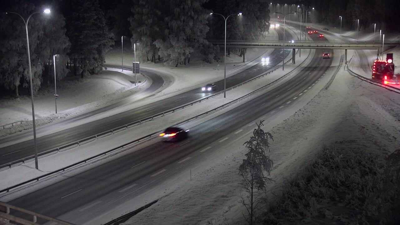 Weather Camera Image Väg 4 Uleåborg, Laanila, Oulu, Pohjois-Pohjanmaa