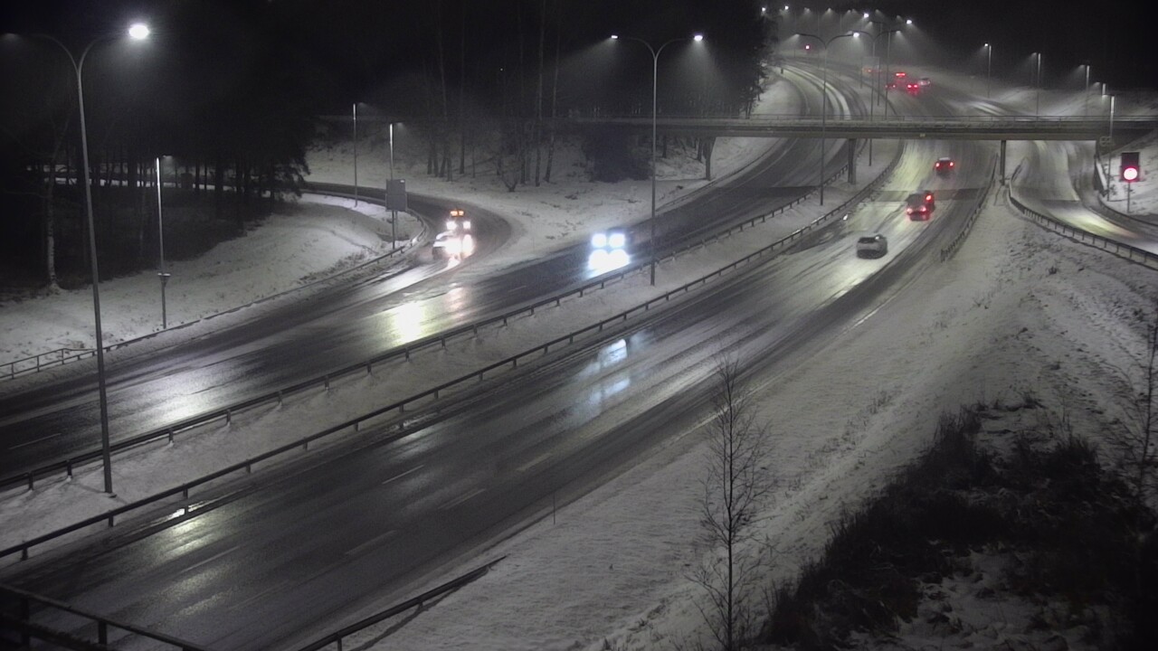 Weather Camera Image Väg 4 Uleåborg, Laanila, Oulu, Pohjois-Pohjanmaa