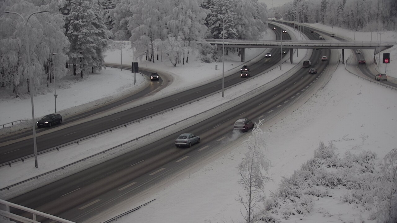 Weather Camera Image Väg 4 Uleåborg, Laanila, Oulu, Pohjois-Pohjanmaa